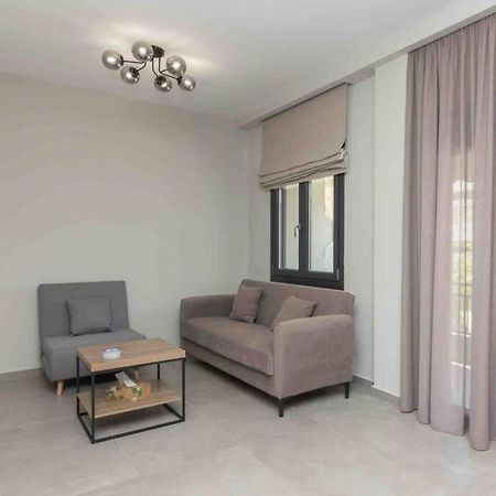 Blue Pearl At Glufada Sea Side Apartment Атина Екстериор снимка