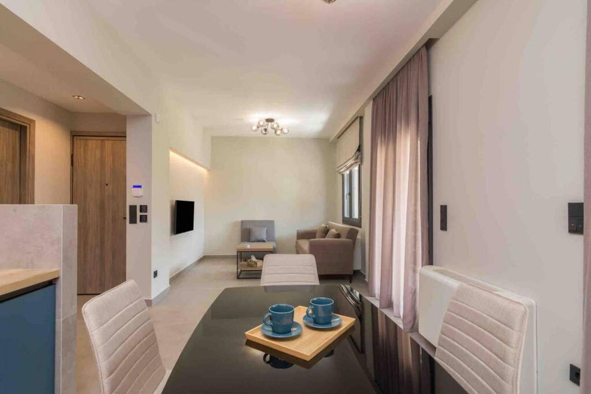 Blue Pearl At Glufada Sea Side Apartment Атина Екстериор снимка