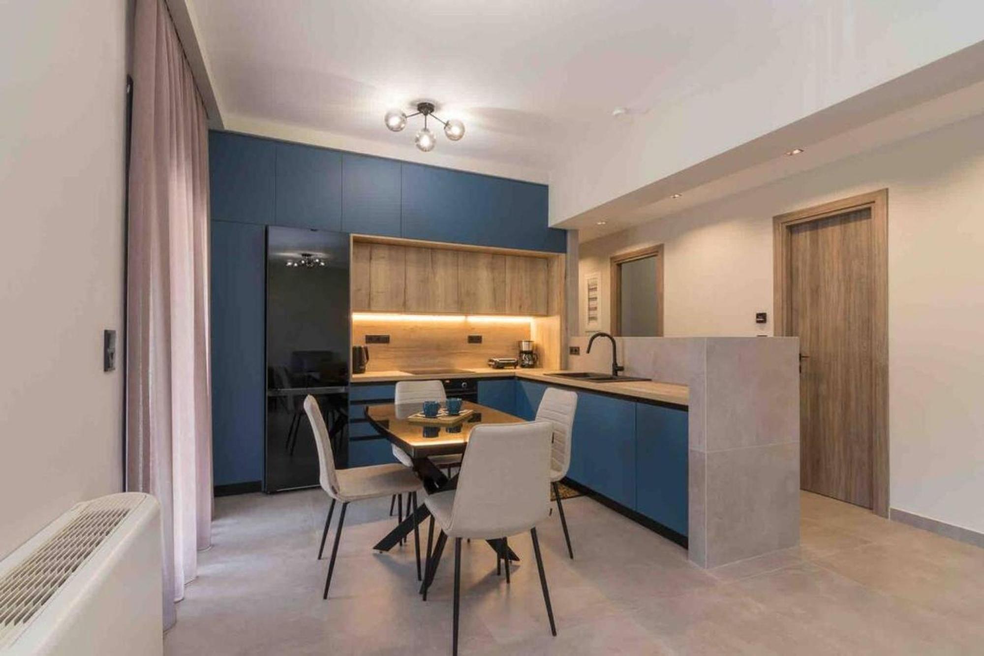 Blue Pearl At Glufada Sea Side Apartment Атина Екстериор снимка