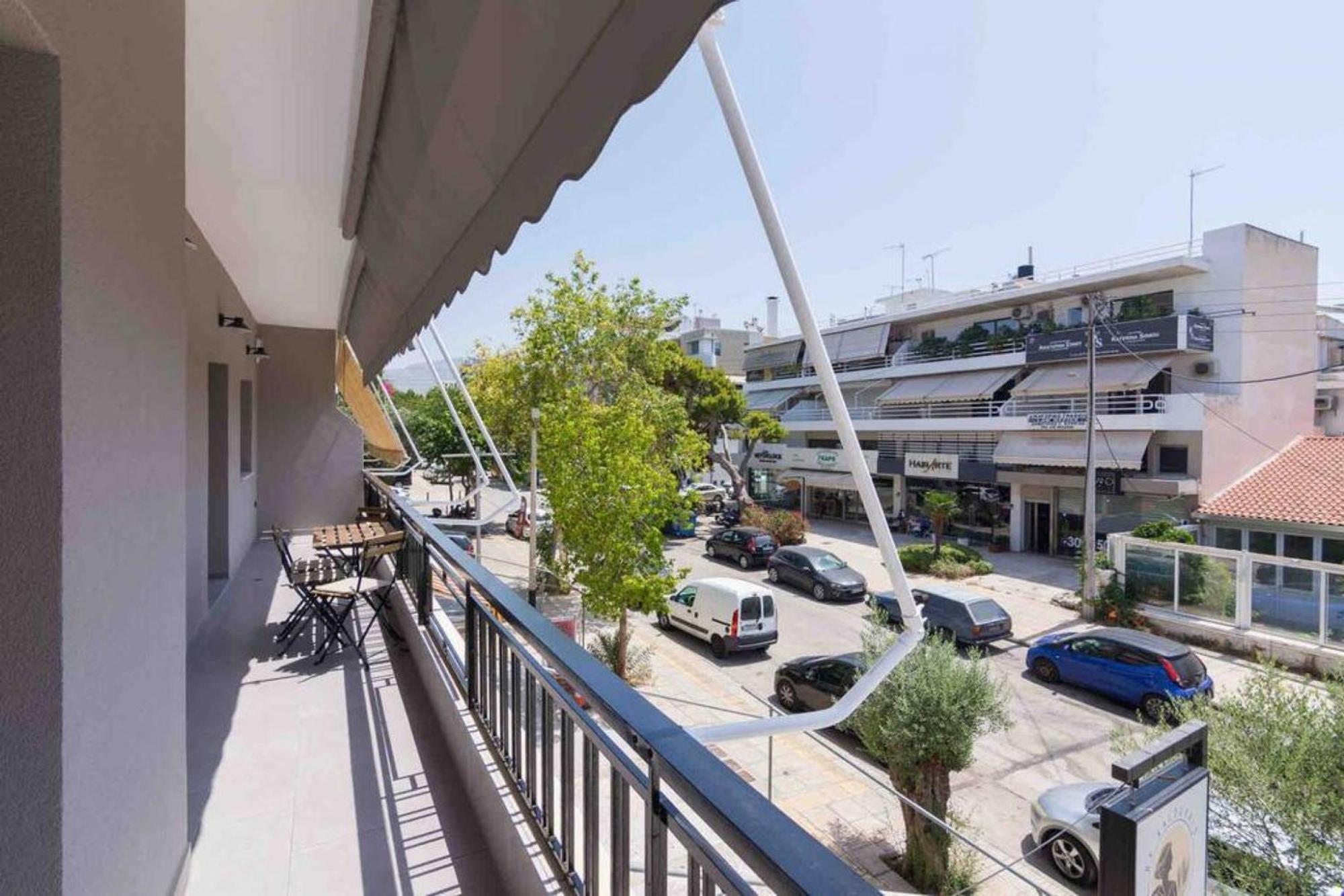 Blue Pearl At Glufada Sea Side Apartment Атина Екстериор снимка